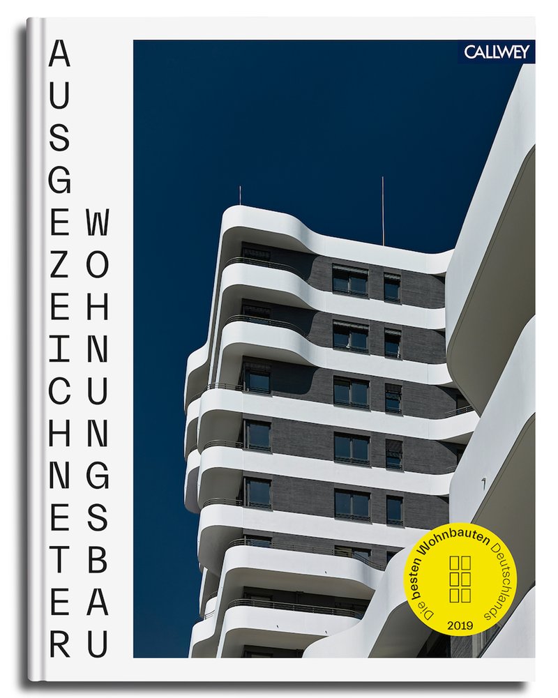 The sculptural façade of the IN-Tower adorns the cover of the yearbook. Photo: Callwey Verlag 
