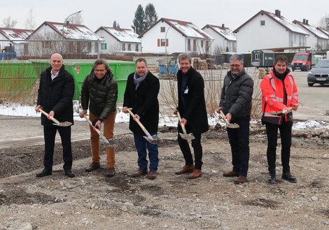 Groundbreaking ceremony for climate-fit office complex. © ATP